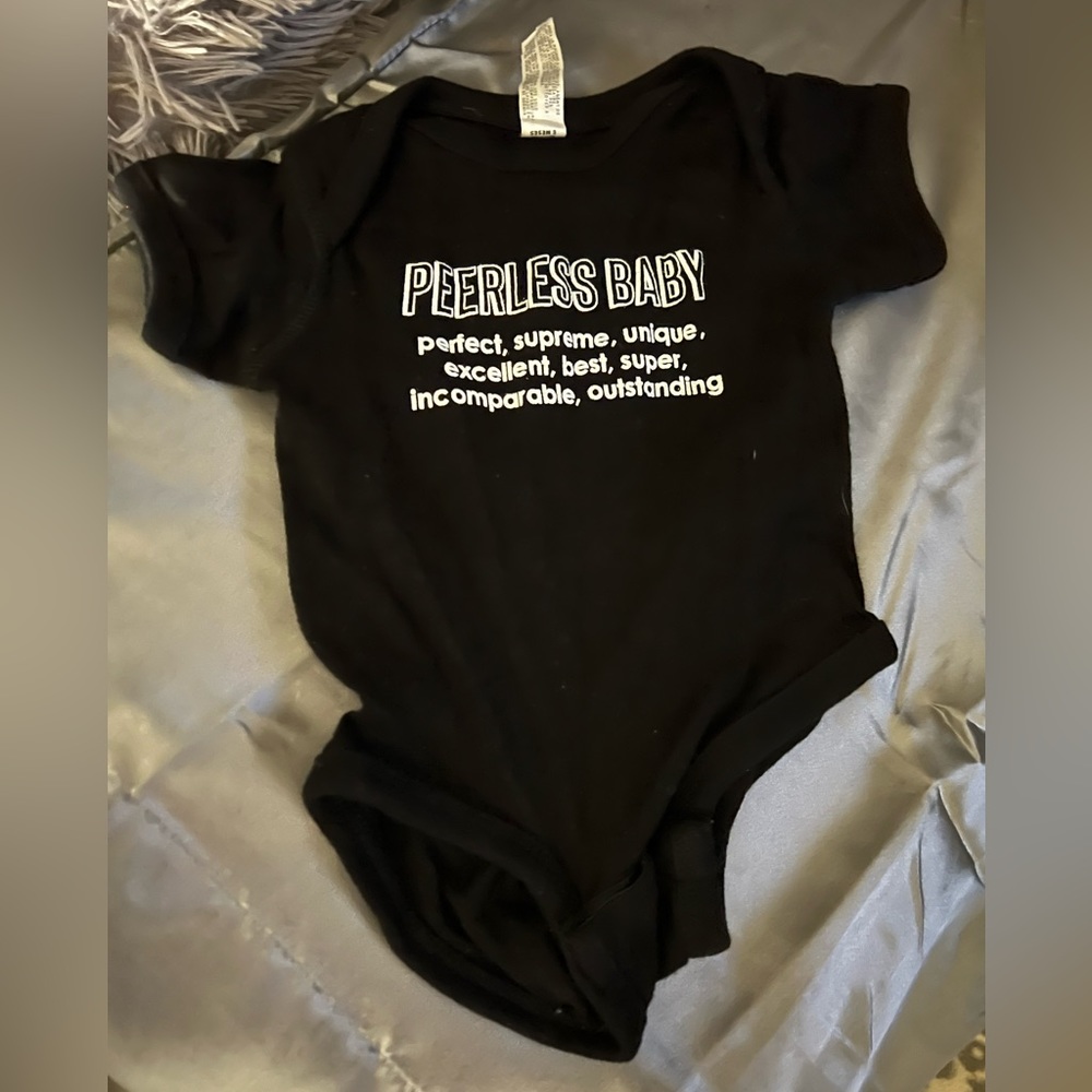 Rabbit skins onesie size 6 months peerless baby